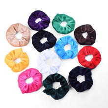 Load image into Gallery viewer, Velvet Hair Ring Set